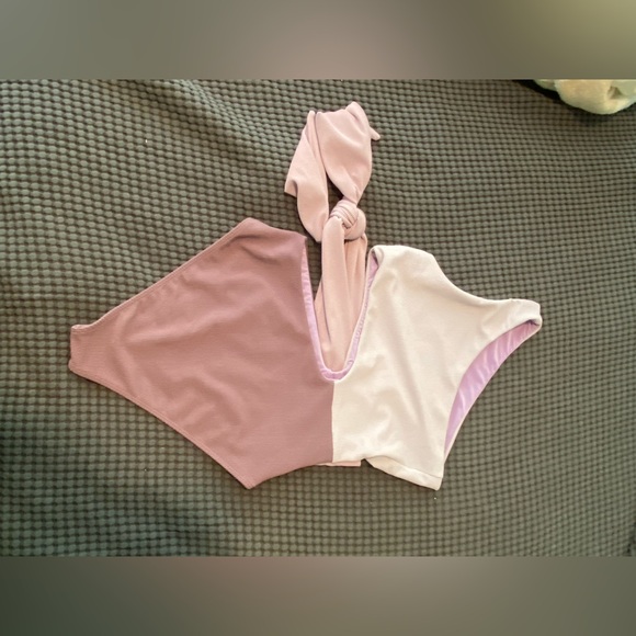 BEACH RIOT Carlie One Piece In Lavender Fields M - Picture 7 of 8